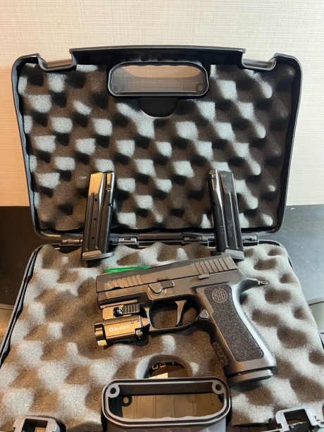 Pistola sigsauer 9mm